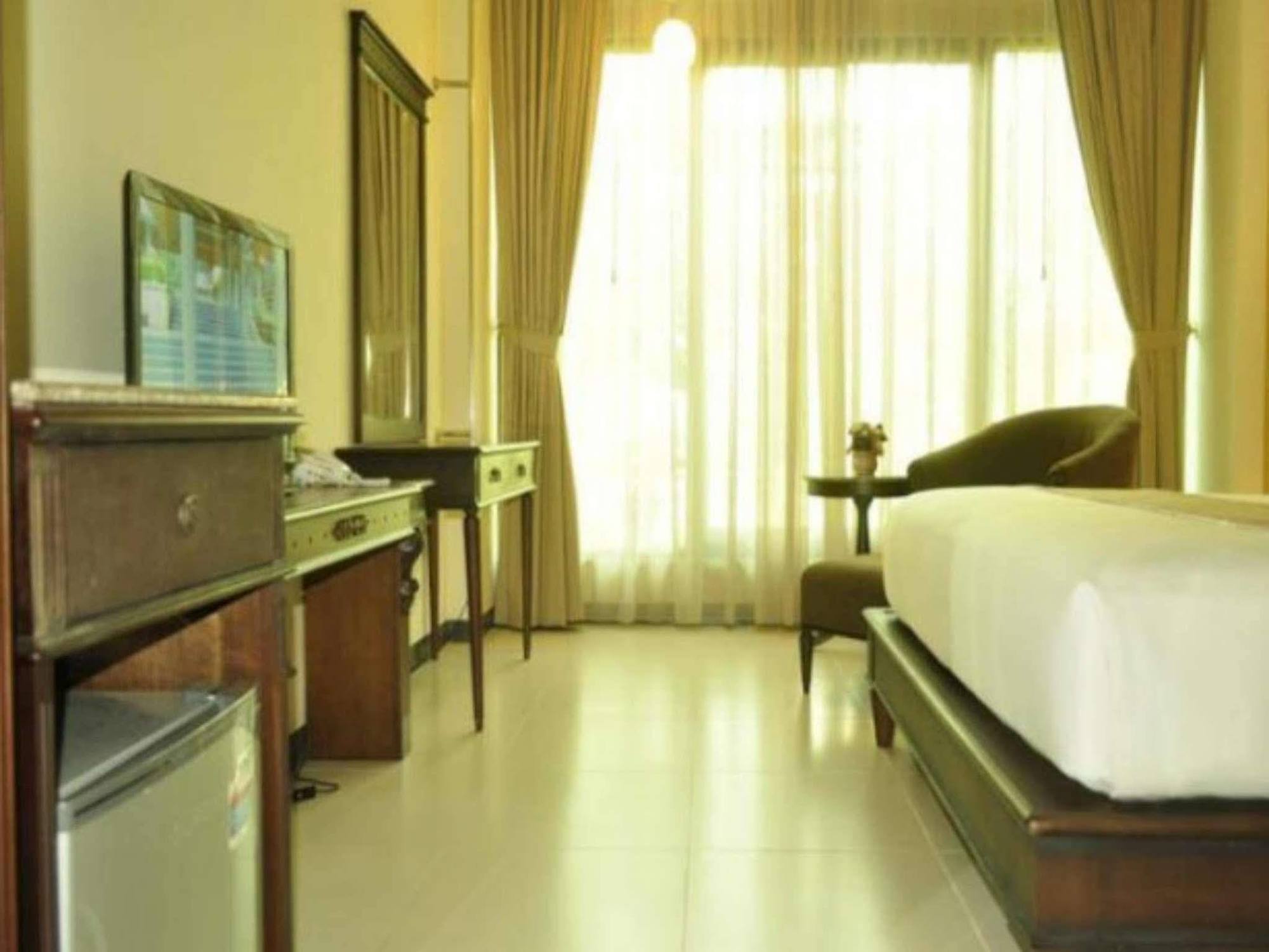 Maharani Guest House Yogyakarta Dış mekan fotoğraf